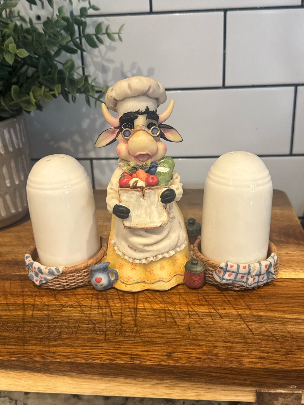 Vintage Cow Chef Salt and Pepper Shakers Set with Holder Caddy Country Farmhouse